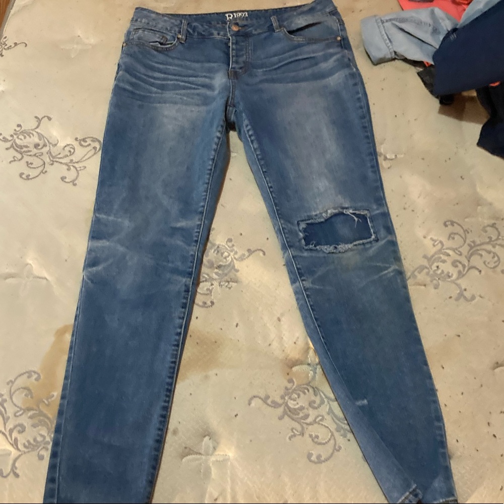 Jeans